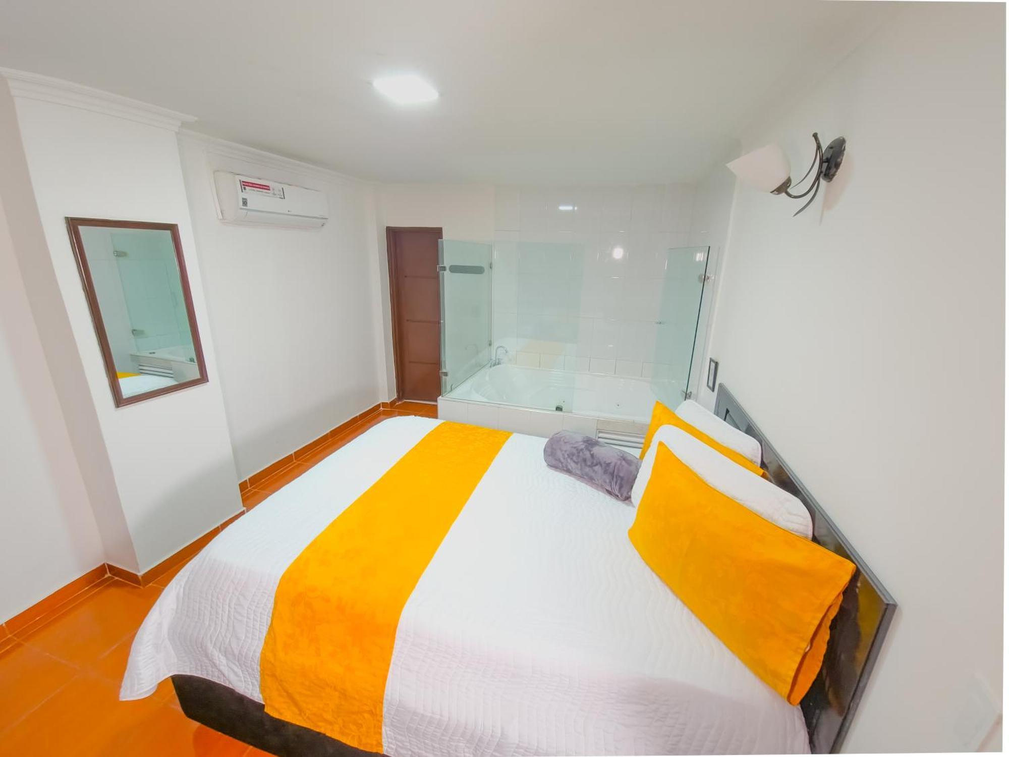 Hotel Avenida 3 Real En El Norte De Кали Экстерьер фото